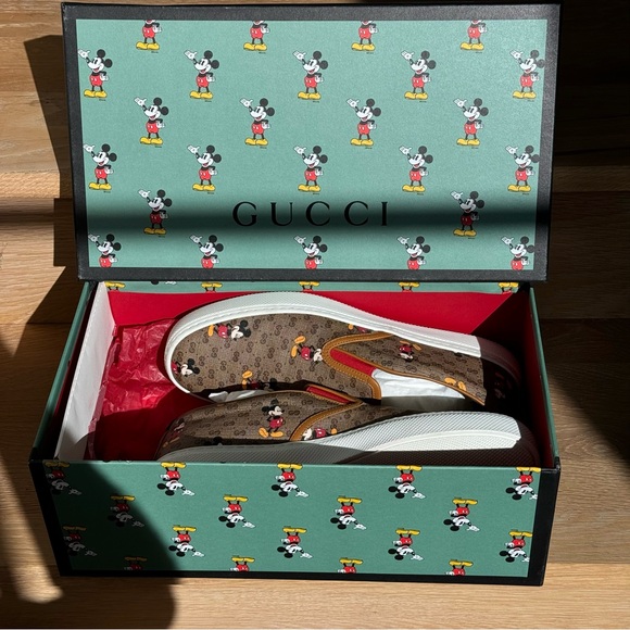 Men’s Size 9 US GUCCI x Disney Mickey Mouse Slip-on + Box +Dustbags - Picture 6 of 17